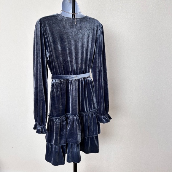 Baltic Born Shannon Velvet Short Dress Long Poet Sleeve Slate Blue Womens M EUC - Picture 3 of 9